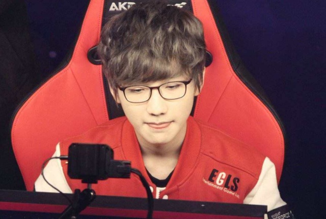 两位网球健 两位网球健